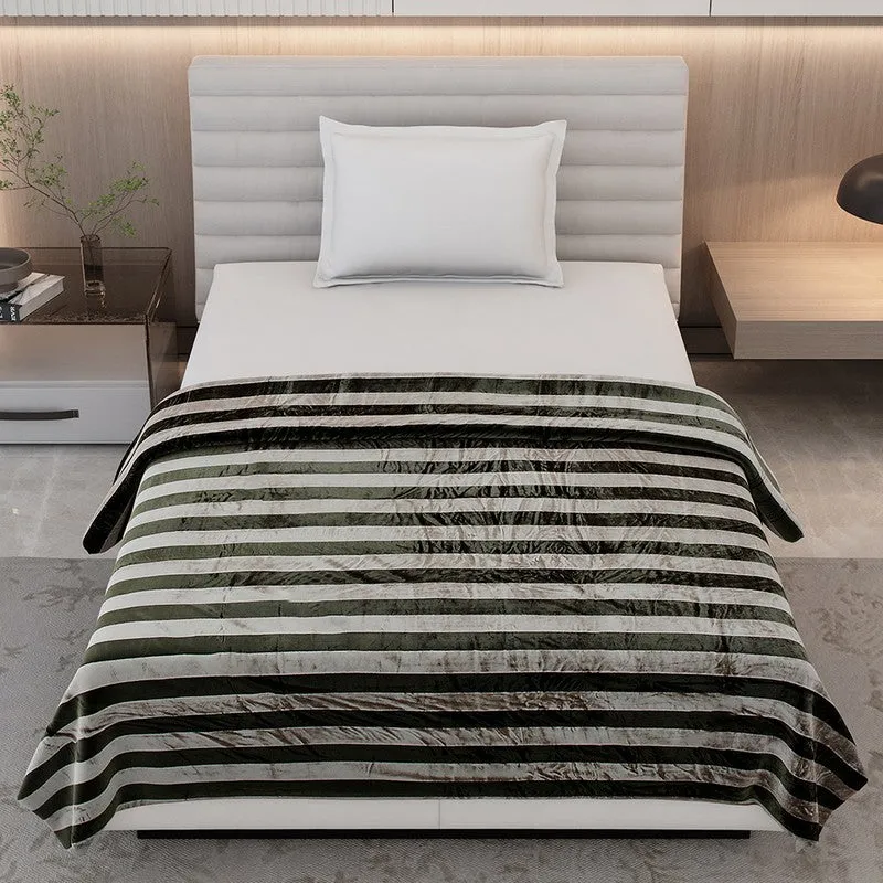 Monte Carlo Strivon Bold Stripes Polyester Blanket (Olive Green) - 300 GSM media 3