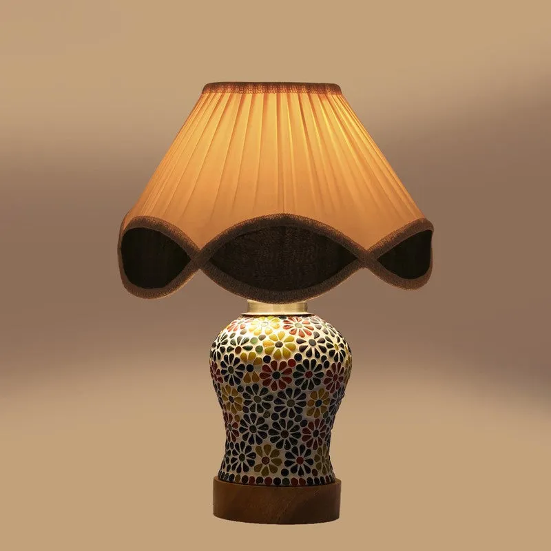 Softelle Pleated Wooden Table Lamp - Multicolor media 7