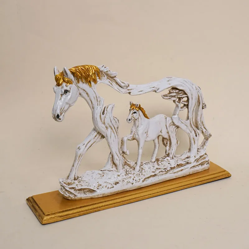 The Stallion Duo Resin Show Piece media 4