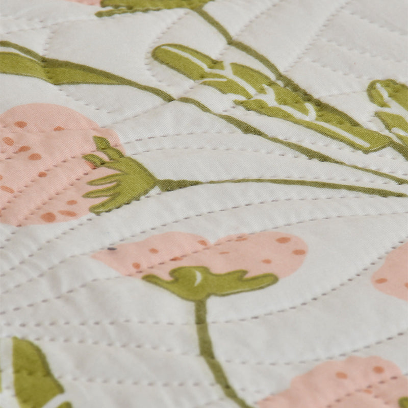 Siriya Peach Microfiber Bedcover media 5