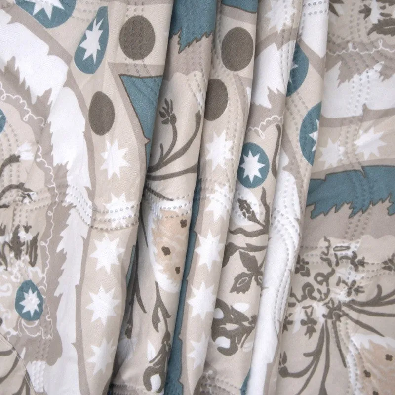 DreamHaven Reversible Cotton Comforter - 350 GSM media 5