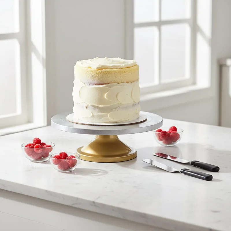 Milono Cake Stand With Knives - Three Piece Set media 1