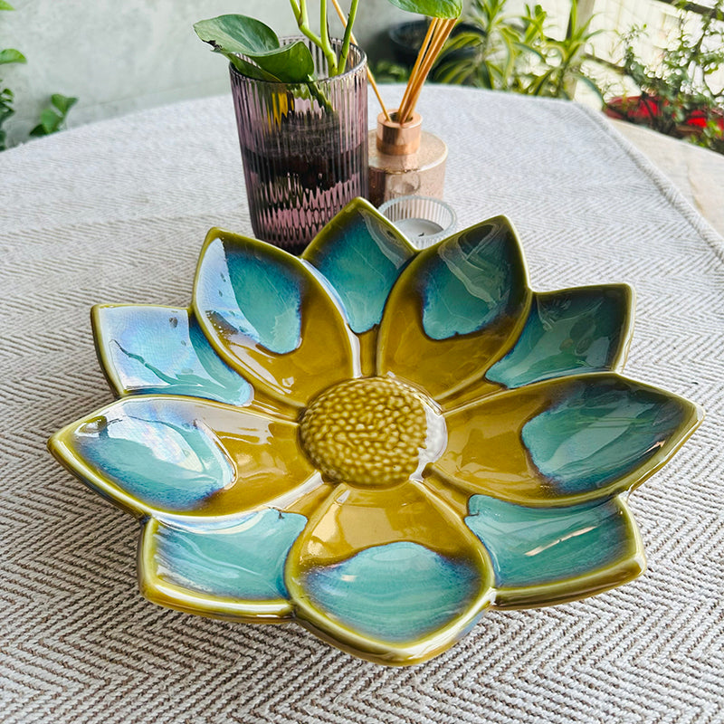Round Leaf Ceramic Platter