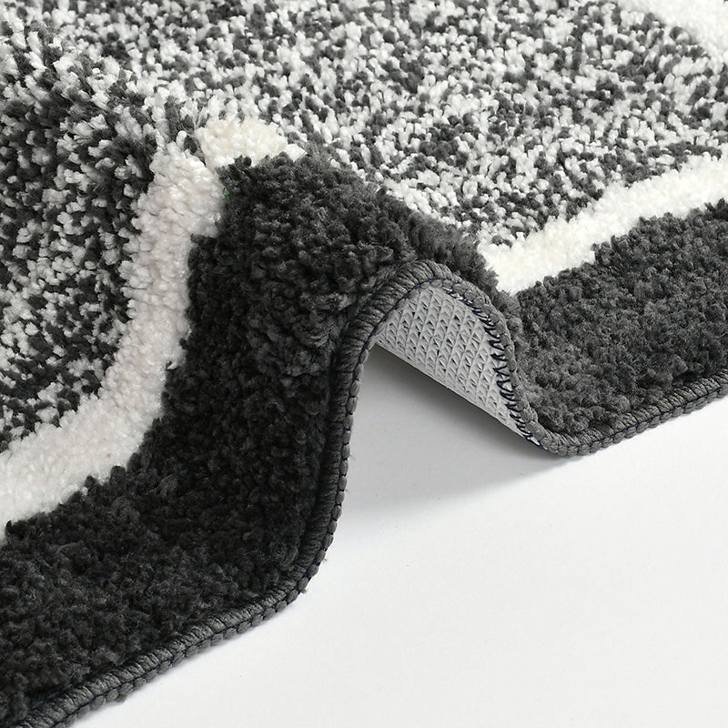 Luxe Anti Skid Bath Mat - Grey media 4