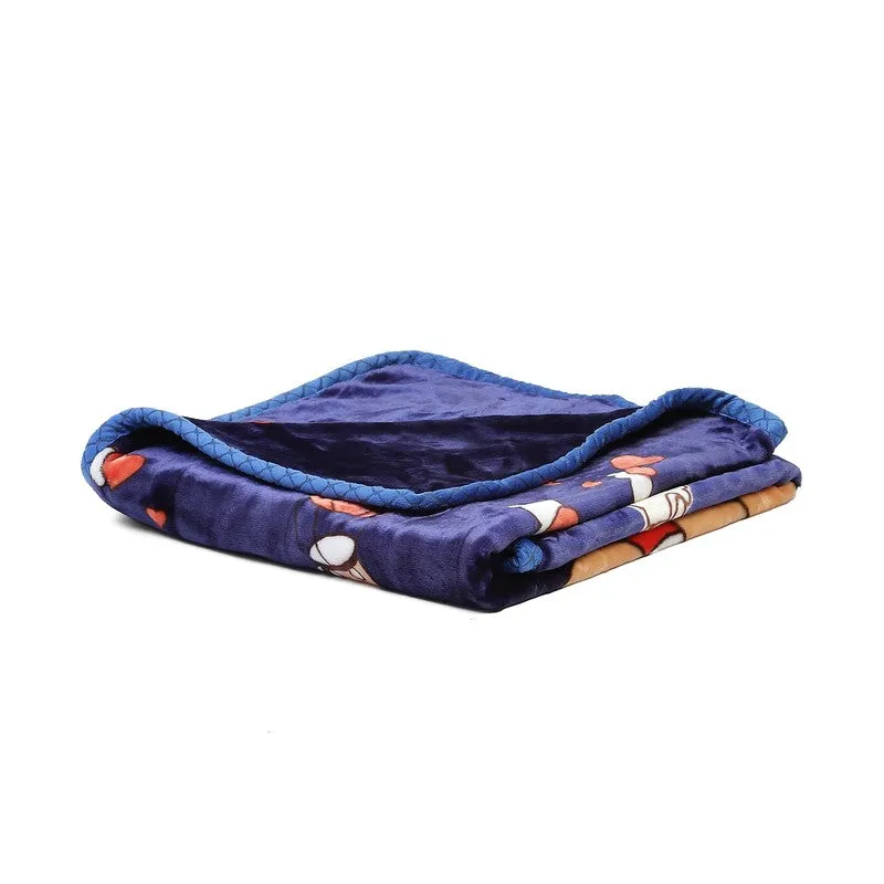 Monte Carlo Sporty Snuggles Blanket - 550 GSM media 4