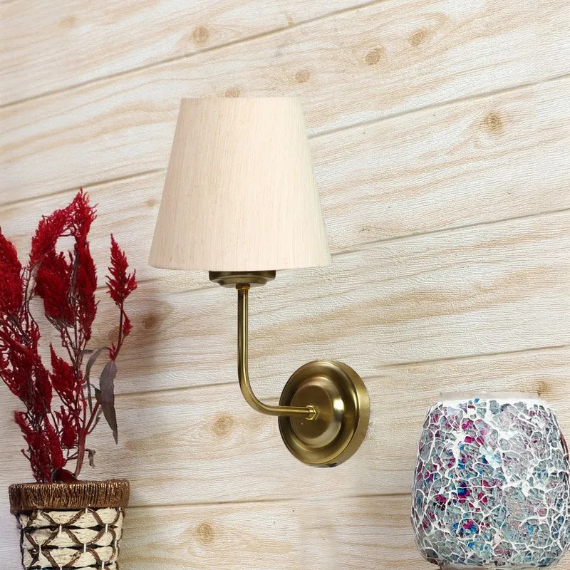 Lumoire Cone Metal Wall Lamp - Beige media 3