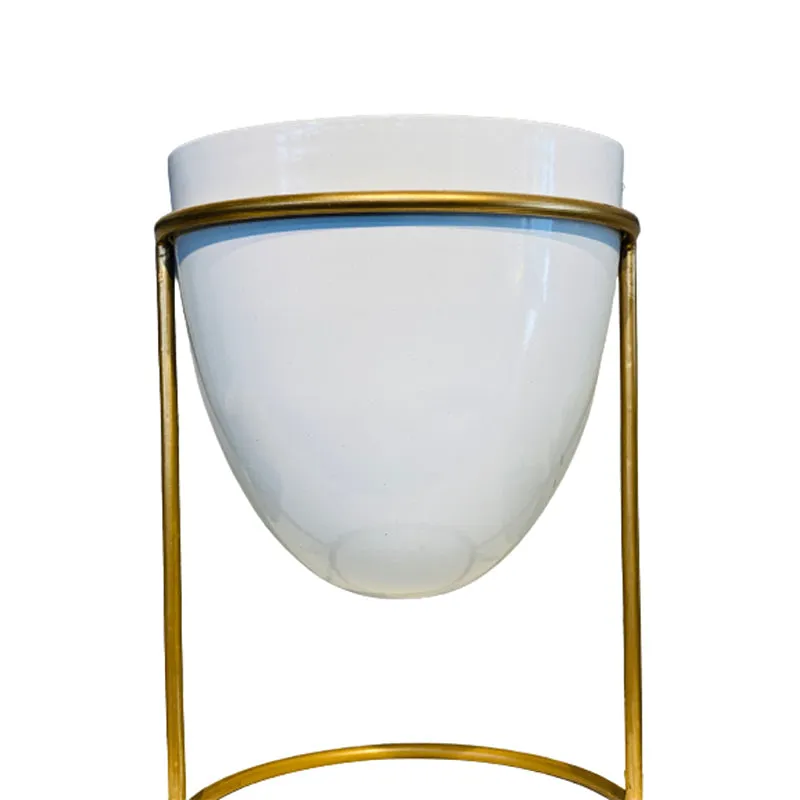 Selena Metal Planter media 5