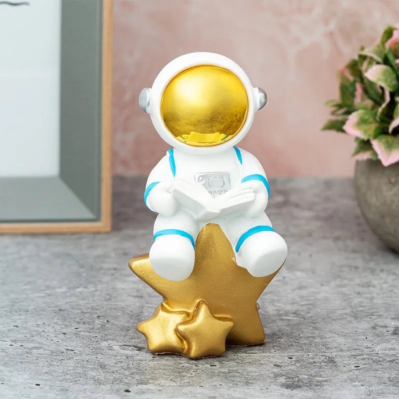 Star Walker Resin Showpiece - White media 1
