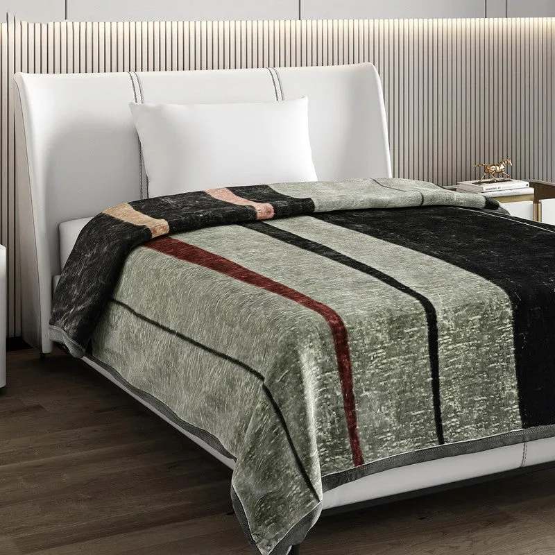 Monte Carlo Sahara Serenity Blanket (Green) - 850 GSM media 4