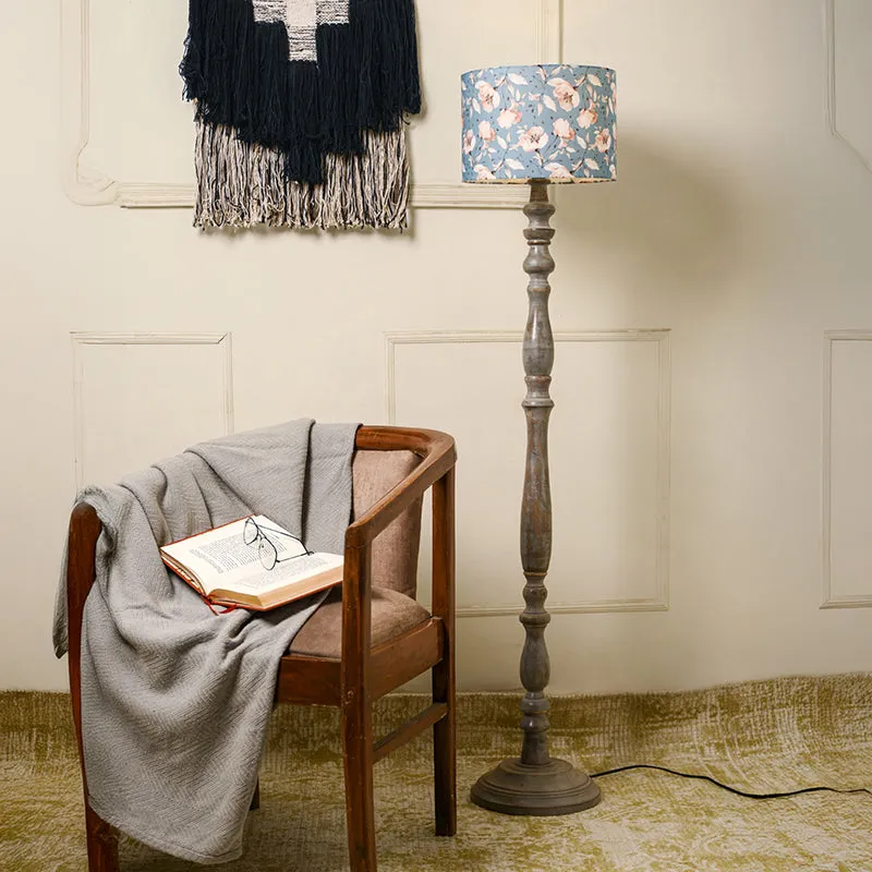 Hewn Bleu Flora Floor Lamp media 2