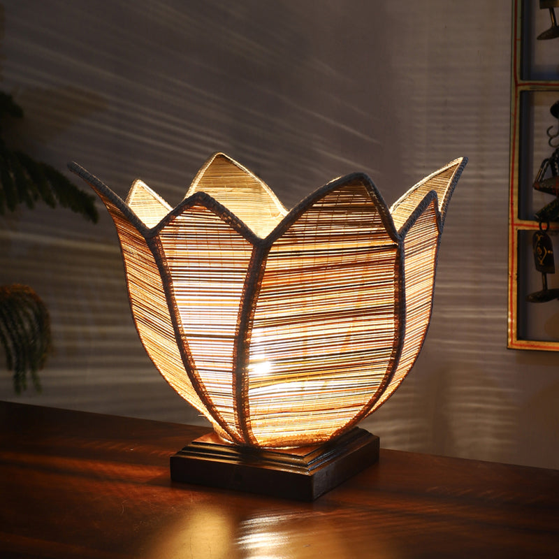 Haloire Bamboo Petal Edge Table Lamp - Beige