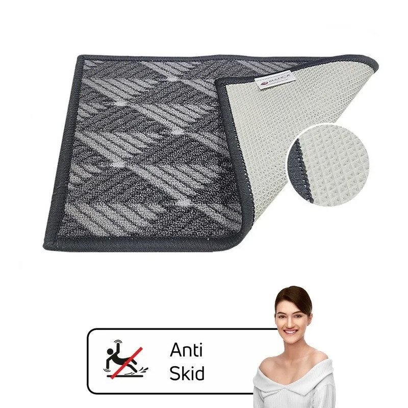 Quro Geometric Nylon Door Mats - Grey,Black media 7