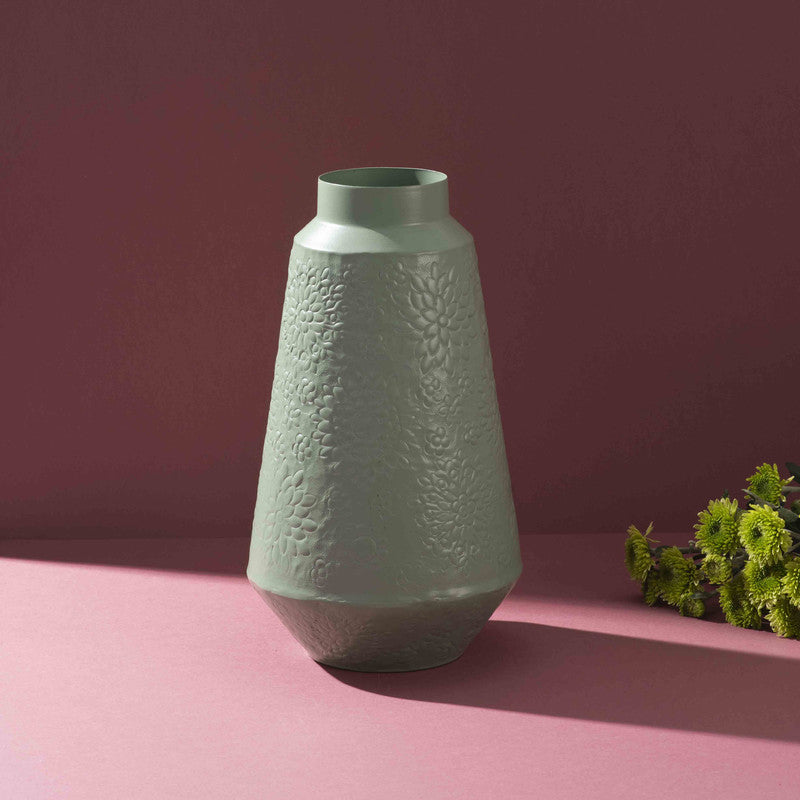 Embrace Iron Vase media 3
