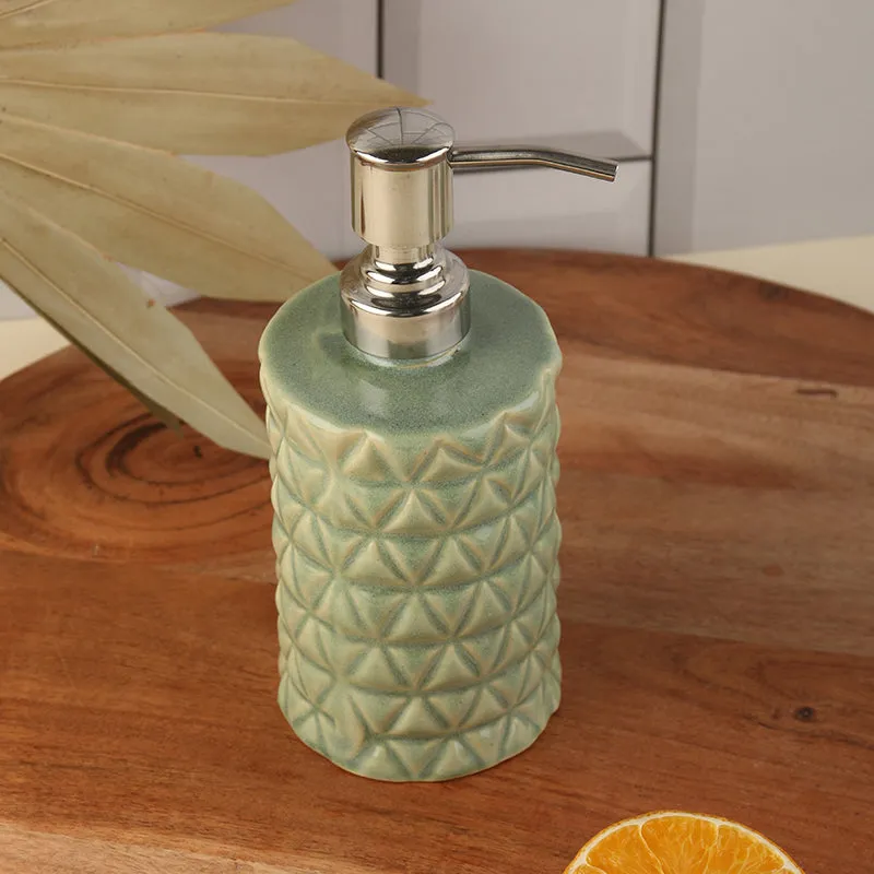 Lillian Ceramic Soap Dispenser - 300 mL media 4