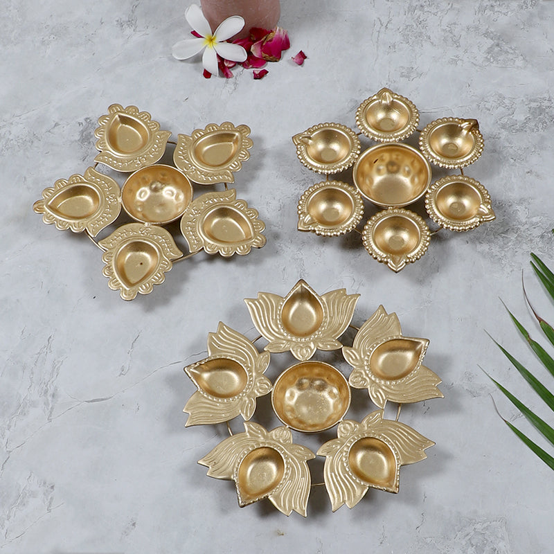 Intricate Flower Iron Diya - Set Of Three