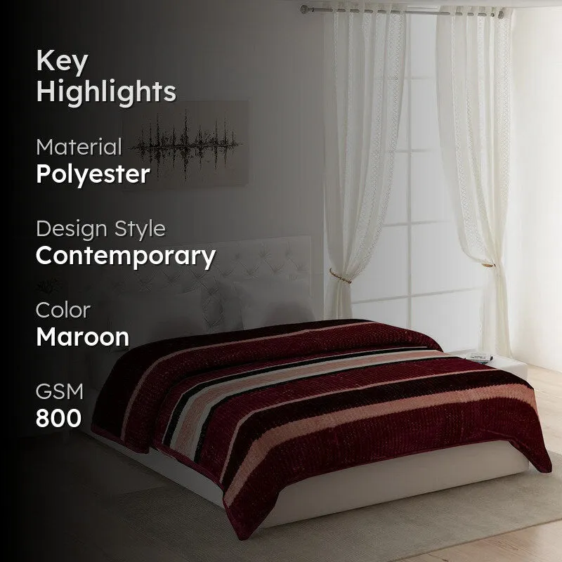 Monte Carlo Crimson Stripes Blanket - 800 GSM media 2