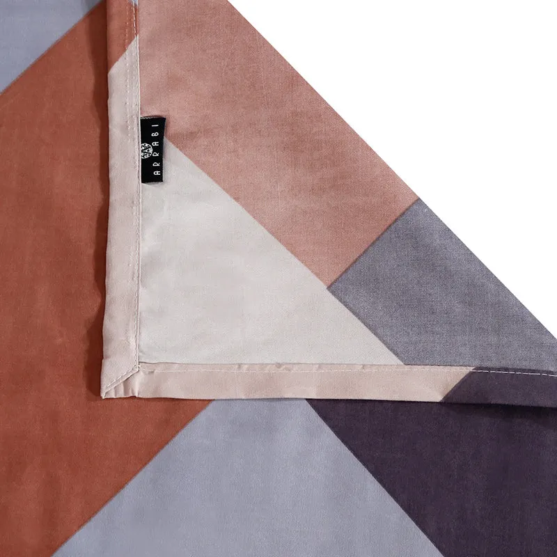 Seigrid II Table Cover media 6