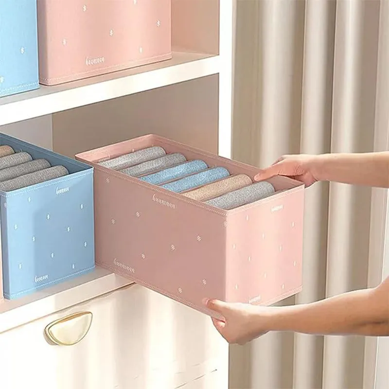Blake Cloth Organizer media 1