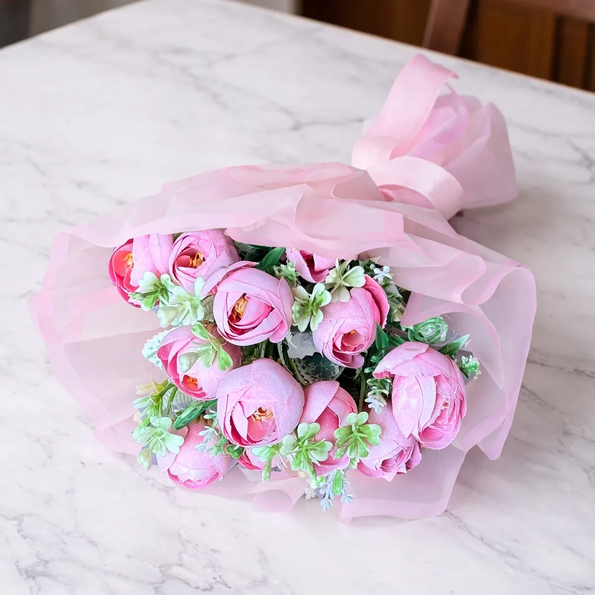 EverBloom Rose Bouquet media 3