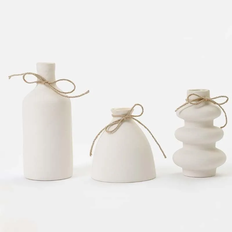 Curvilinear Vases - Set of Three media 4