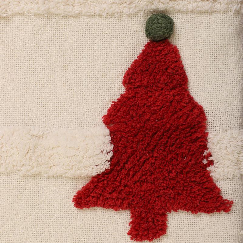 Pine & Plush Tufted Cotton Throw - White & Red media 4