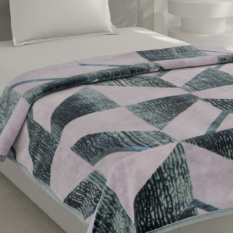Monte Carlo Twilight Dreamscape Blanket - 625 GSM media 4