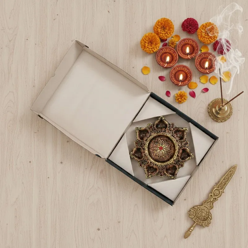 Ujjvalika Terracotta Urli media 9