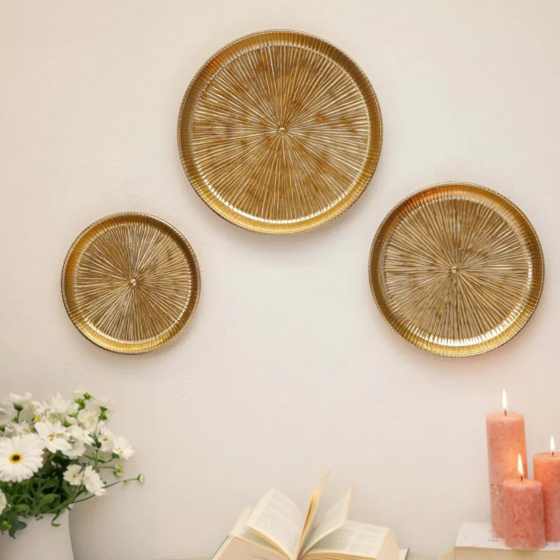 Aurique Metal Wall Plate - Set Of Three media 1