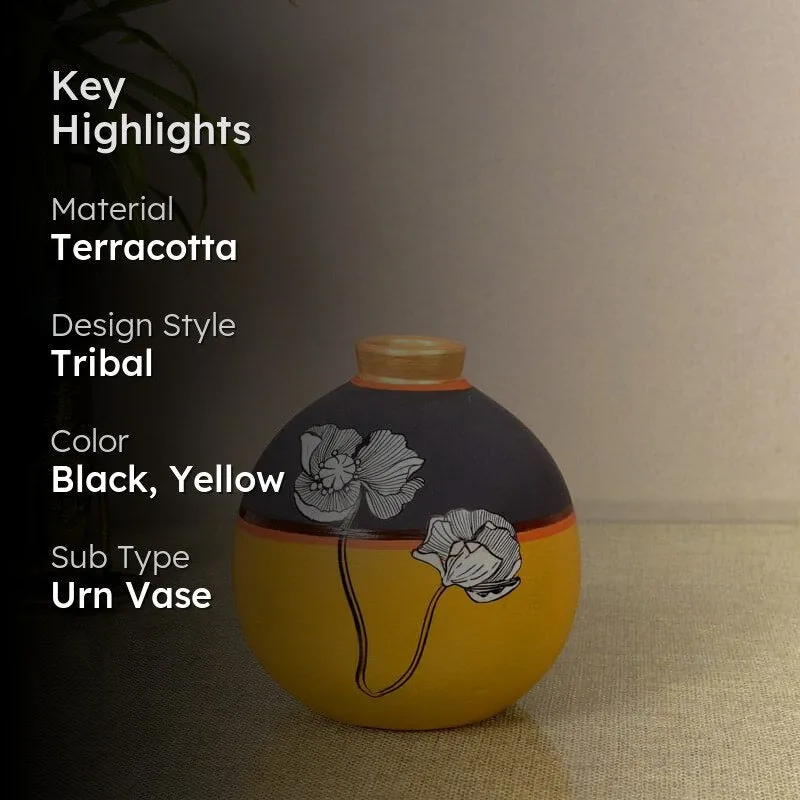 Sunflower Bliss Round Vase media 2