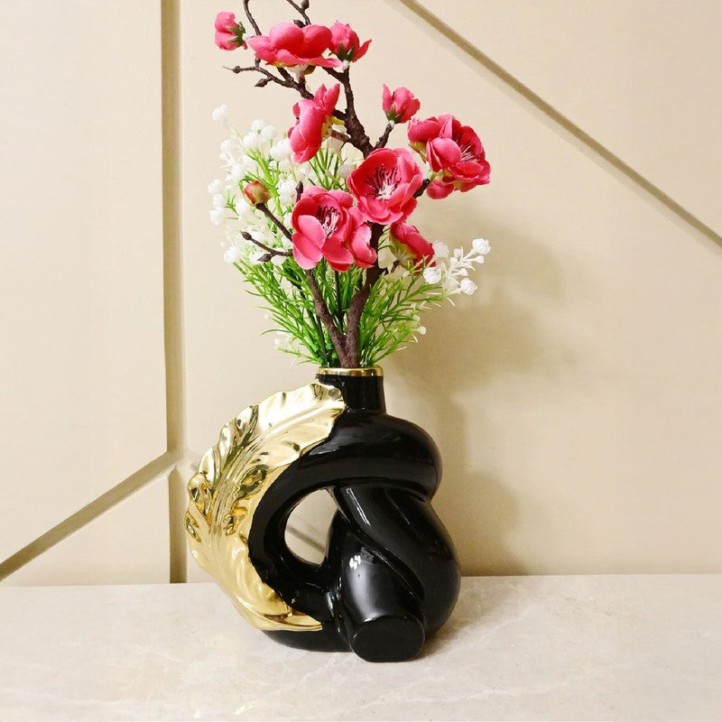 Elvion Modern Sculpted Art Vase - Black media 5