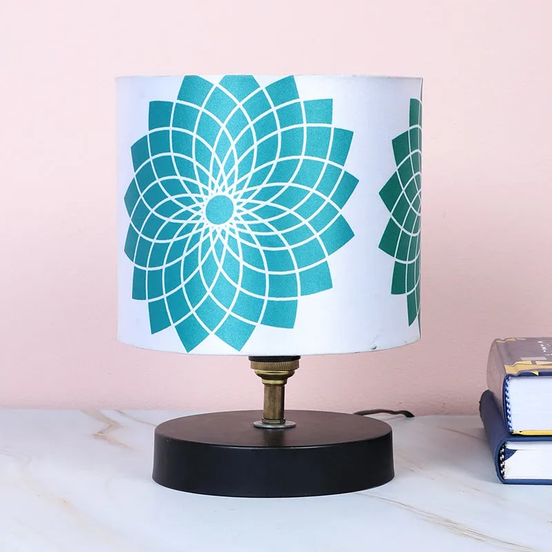 Akari Loop Printed Iron Table Lamp - Green,Black,White media 2