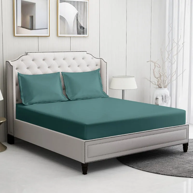 Moonweave Solid Cotton Bedsheet (Pine Green) - 400 TC media 3