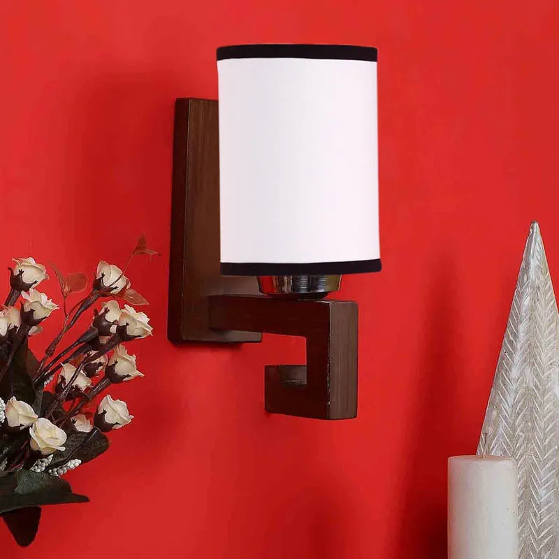 Vouguish Cylindrical Wooden Wall Lamp media 3