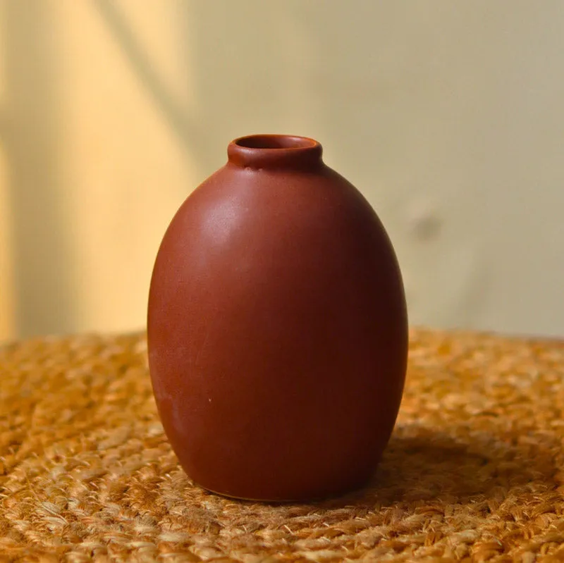 Earthia Ceramic Vase - Three Piece Set media 3