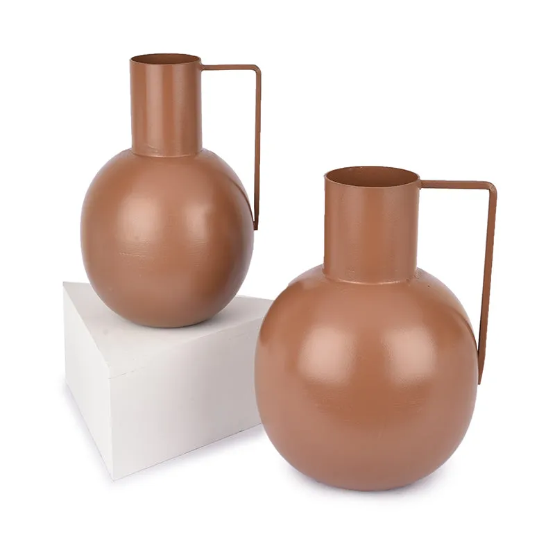 Surahi Iron Vase - Set Of Two media 6
