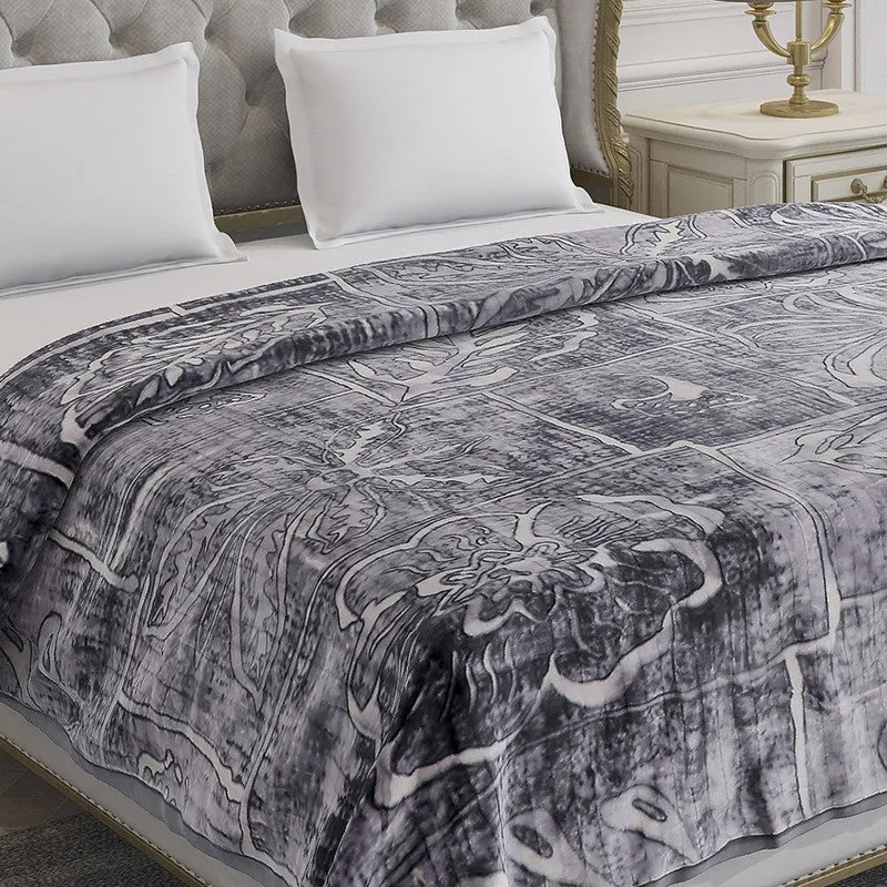 Monte Carlo Silver Whisper Blanket - 928 GSM media 3