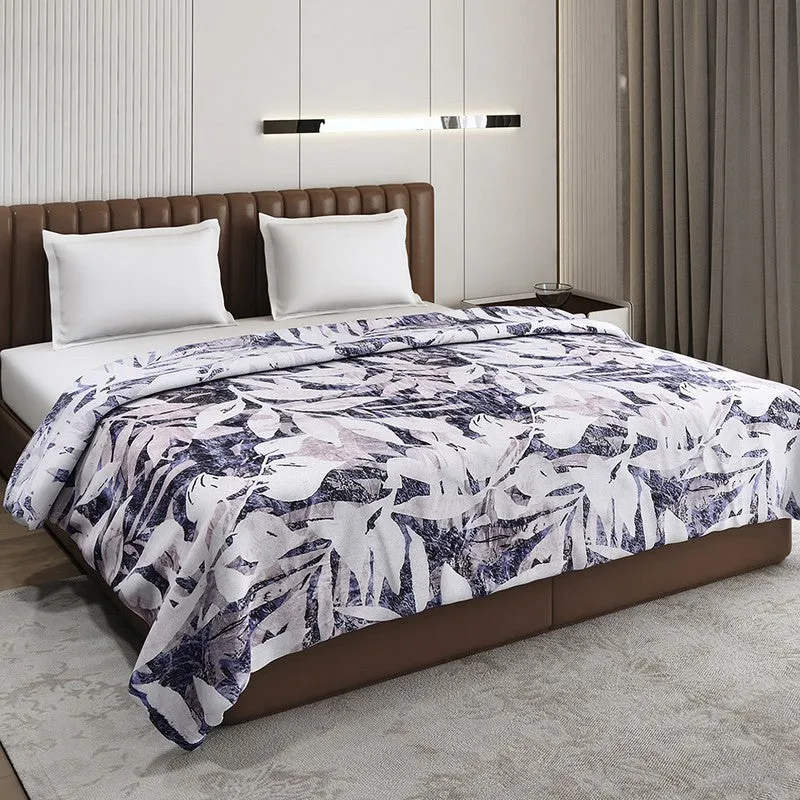 Monte Carlo Greylora Floral Print Polyester Blanket (Light Blue) - 300 GSM media 1