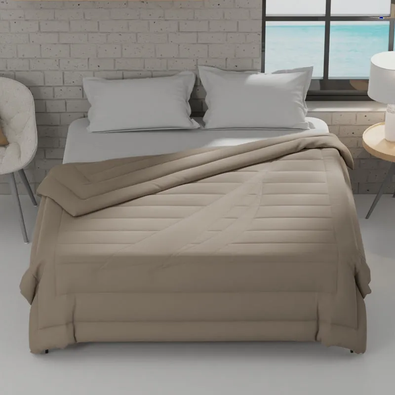 Nautica Ciel Luxe Comforter (Light Brown) - 110 GSM media 3