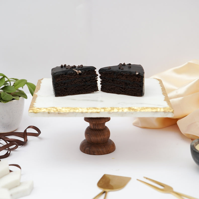 Levora Marble Cake Stand With Wooden Base