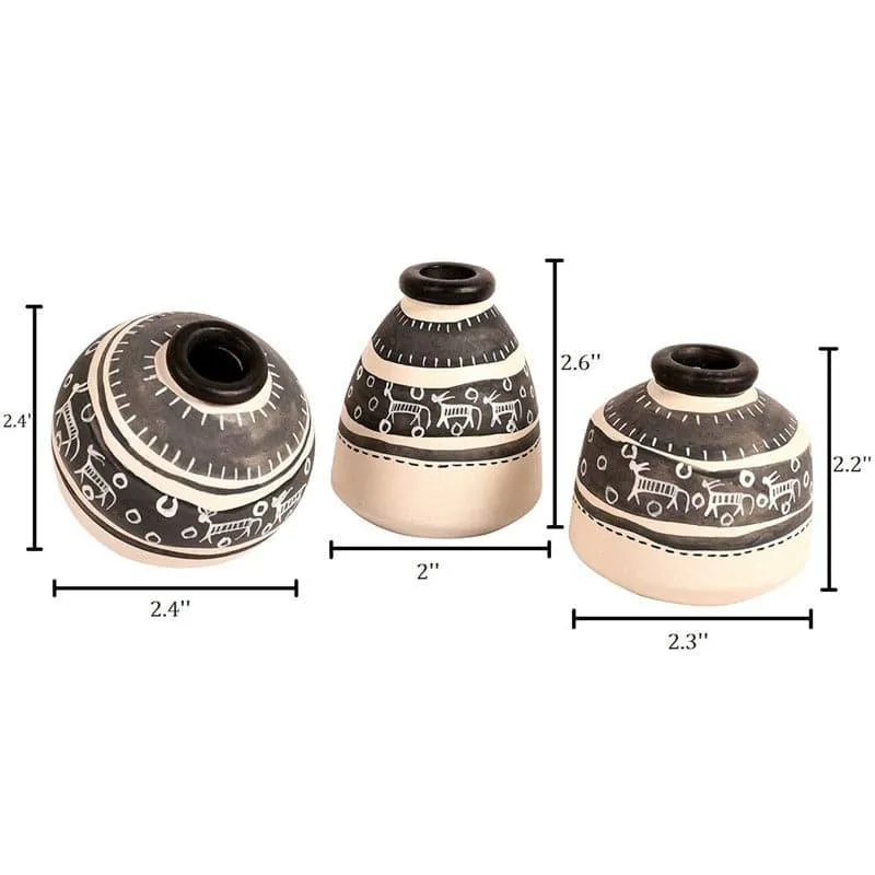 Keahi Tribal Terracotta Vase - Set Of Three media 5