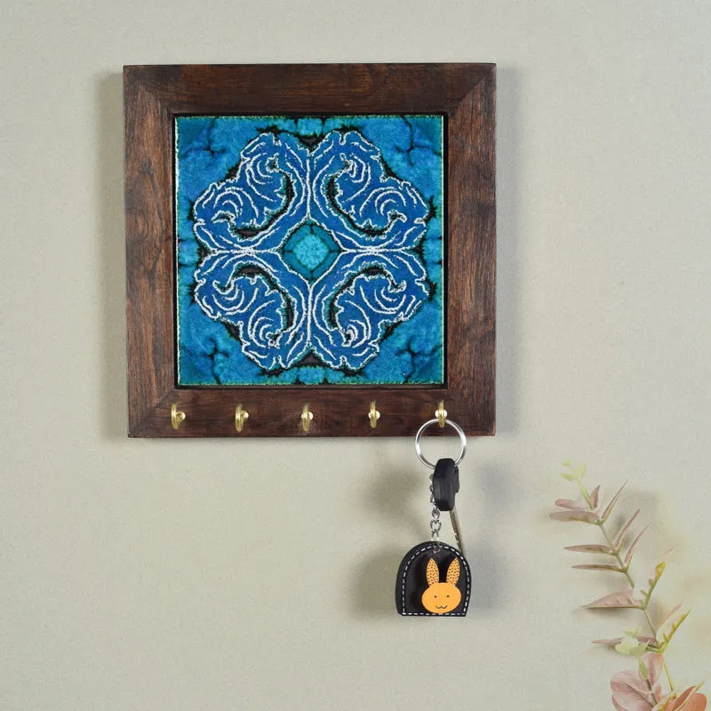 Blue Daisy Handcrafted Key Holder media 1