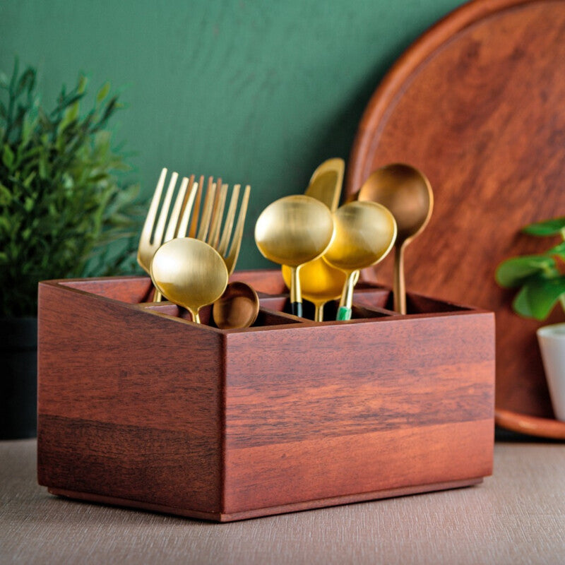 Hasse Wooden Cutlery Holder media 3