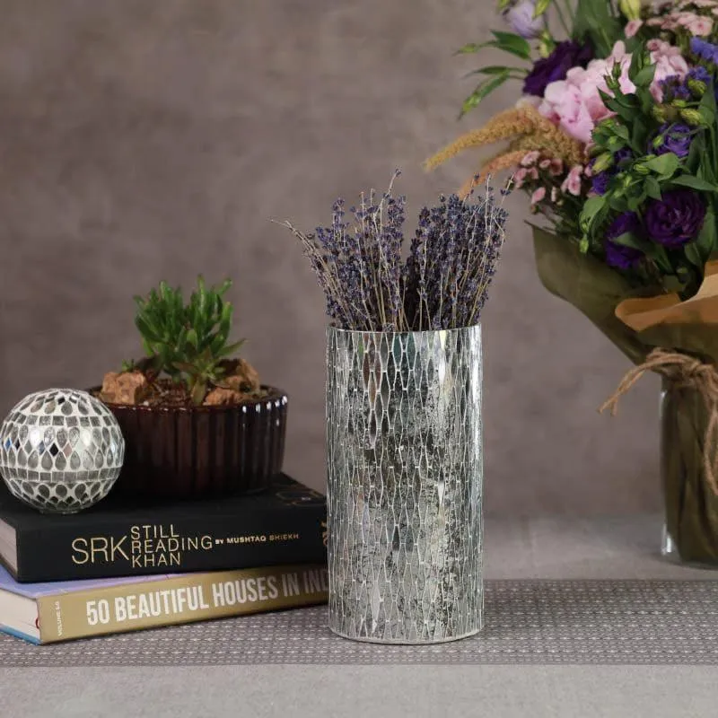 Oshun Mosaic Vase media 1