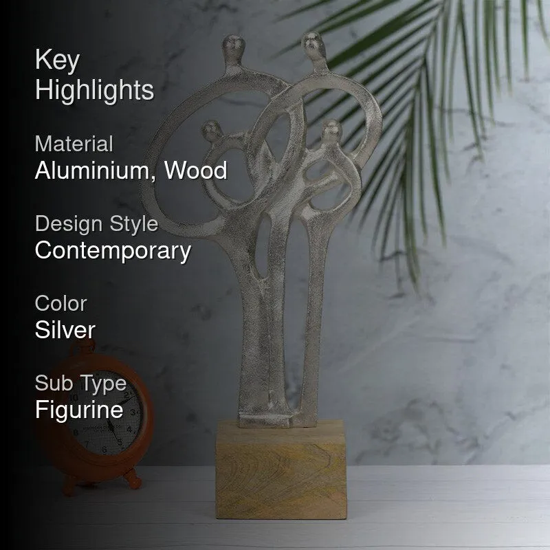 Kinship Connection Showpiece media 2