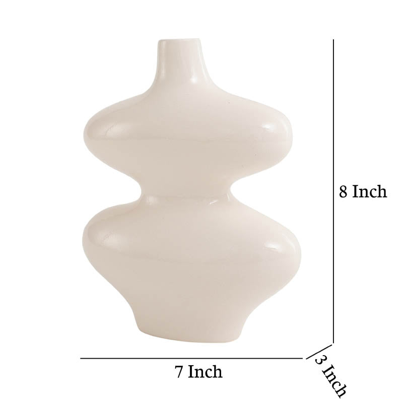 Gutsy Vase - White media 4