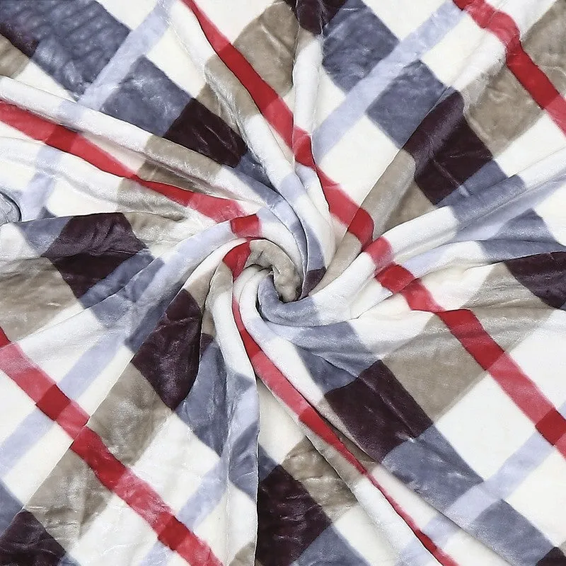 Monte Carlo Argyle Bliss Throw - 550 GSM media 6