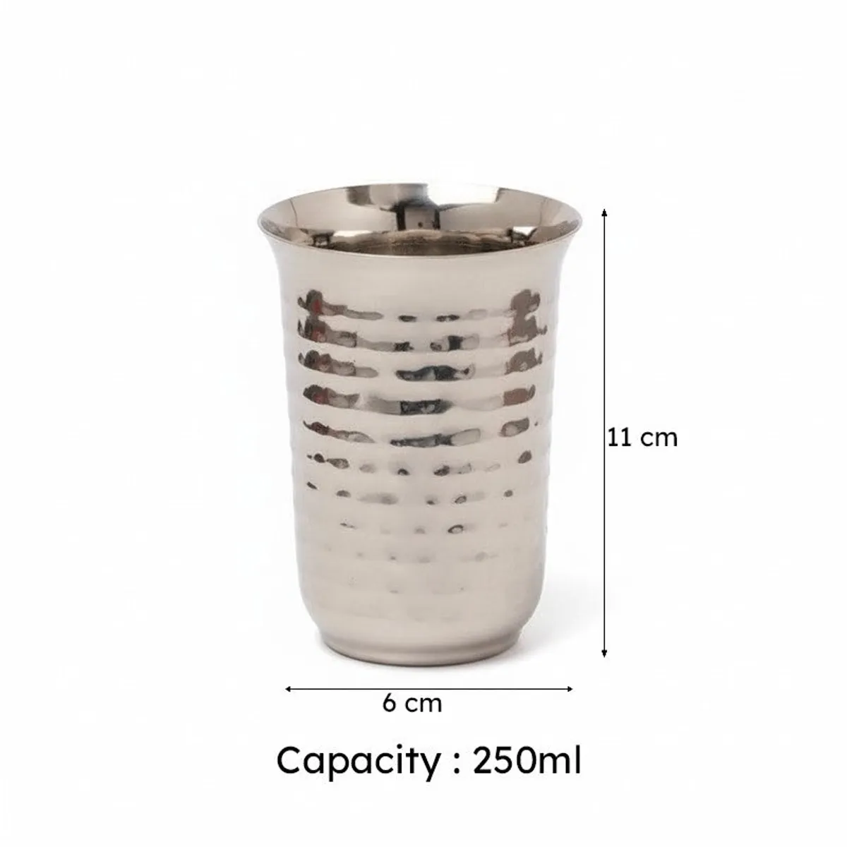 Single silver hammered glass with dimensions of 11 cm by 6 cm shown