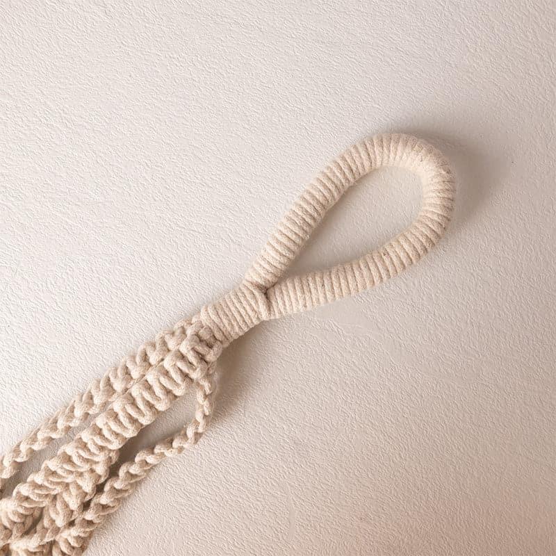 Mora Macrame Planter media 4
