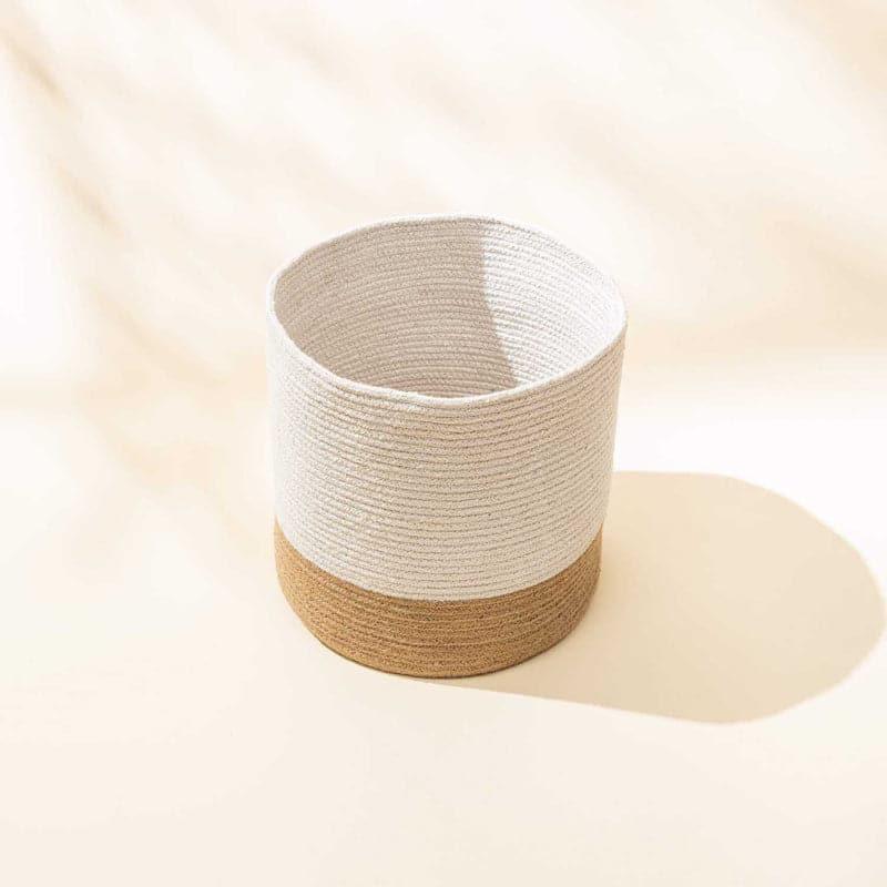 Evara Natural Fiber Laundry Basket media 4