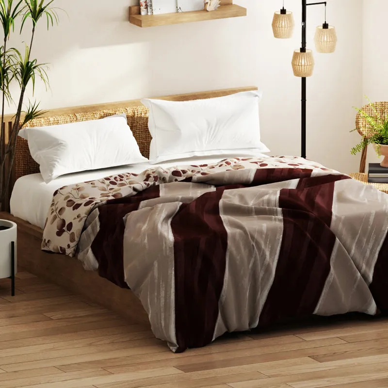 Everdell Stripe Comforter (Maroon) - 150 GSM media 4